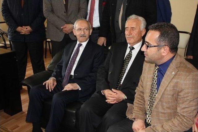 Kılıçdaroğlu’dan Cemevi Ziyareti