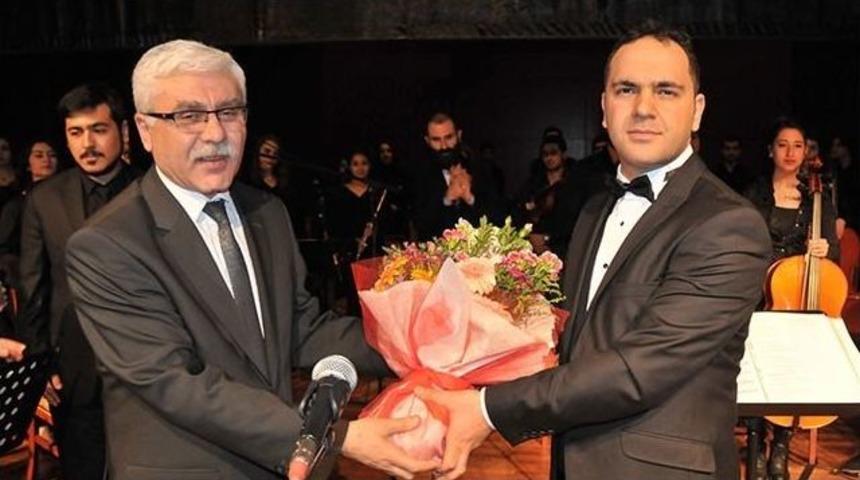 &Ccedil;anakkale Zaferi&rsquo;nin Yıld&ouml;n&uuml;m&uuml;nde &ldquo;100. Yıl Konseri&rdquo;