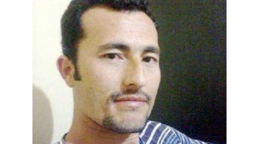 Boğazları Kesilerek &Ouml;ld&uuml;r&uuml;len Anne Ile Oğulu Toprağa Verildi (2)