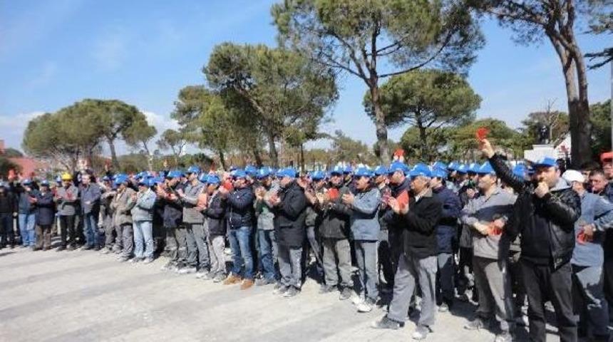 Bandırma&rsquo;Da Iş&ccedil;ilerden Kırmızı Kartlı Eylem