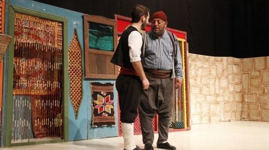 D&ouml;nmeyi D&uuml;ş&uuml;nmediler Oyunu Gebze&rsquo;de Sergilendi