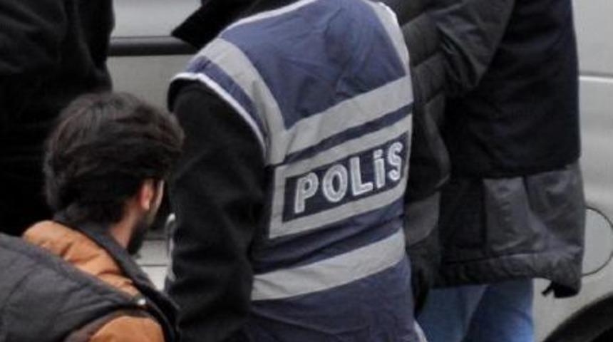 6.5 Yıl &Ouml;nceki Cinayeti, Ehliyet Alırken Verdiği Parmak Izi &Ccedil;&ouml;zd&uuml;