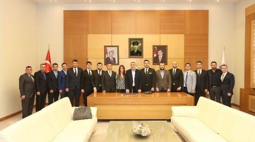 Genç Girişimcilerden İşbirliği Önerisi