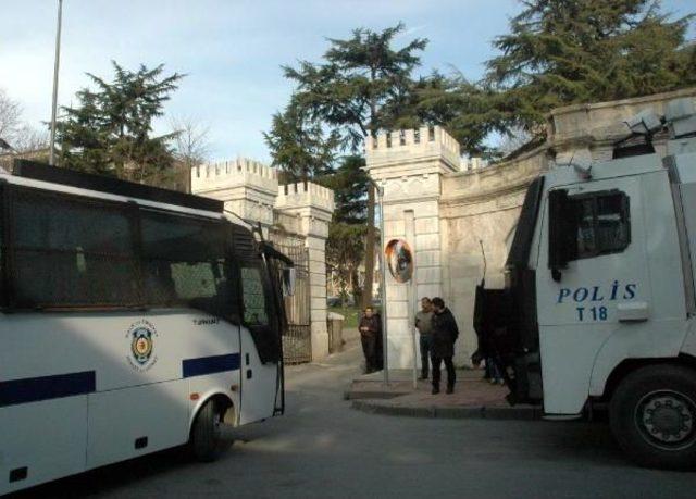 İstanbul Üniversitesi’Nde Nevruz Gerginliği