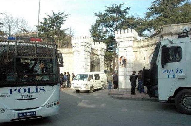 İstanbul Üniversitesi’Nde Nevruz Gerginliği