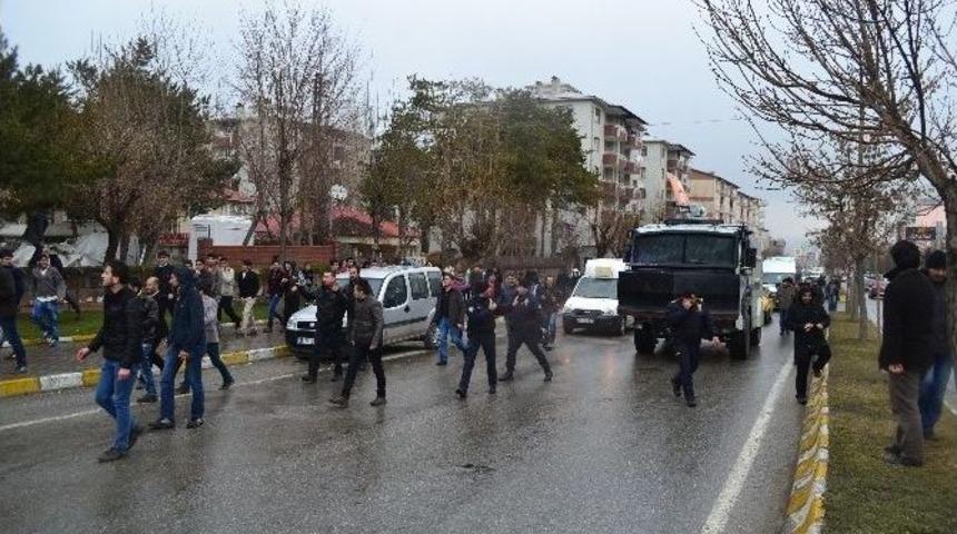 Nevruz Kutlamaları Sonrası Olaylar &Ccedil;ıktı