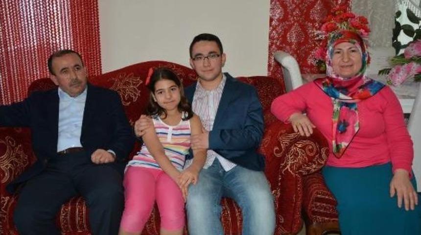 Ygs Birincisi: &Ccedil;ok Mutluyum