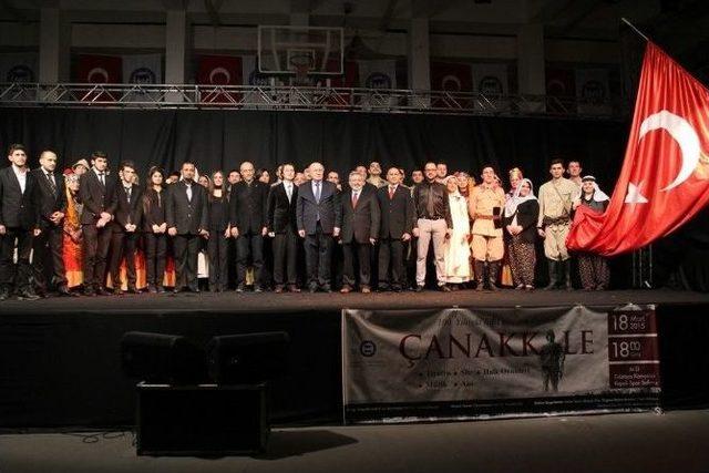 &Ccedil;anakkale Savaşı&rsquo;nın Hatıra Mendili Zaferin 100. Yılında Hediye Edildi 1