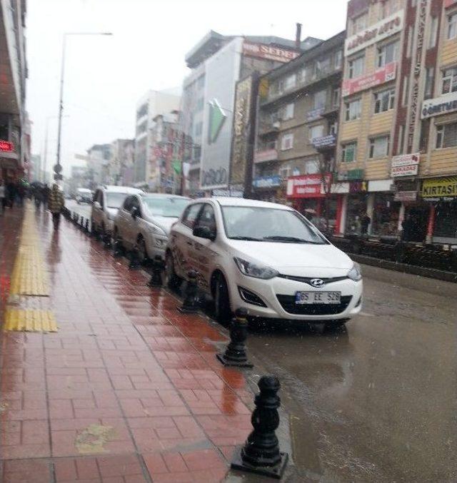 Van&rsquo;da Kar Yağışı 1