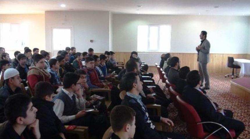 Kuran Kursu &Ouml;ğrencilerine Madde Bağımlığı Anlatıldı