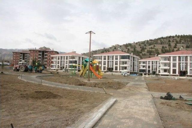 Erzincan Belediyesinden Yeni Parklara Devam