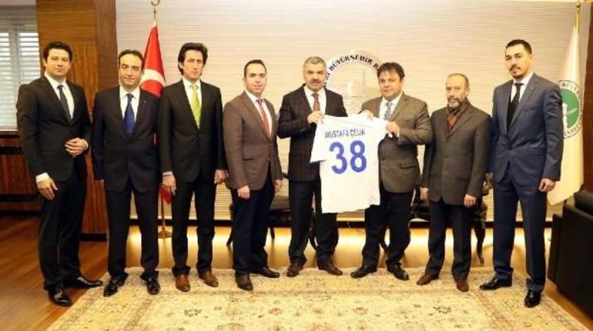 Erciyesspor'dan Belediye Başkanına "hayırlı Olsun" Ziyareti