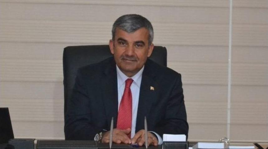 Burak: "birinci&rsquo;yi G&ouml;rmek İsteyen Reklam Mecralarına Baksın"