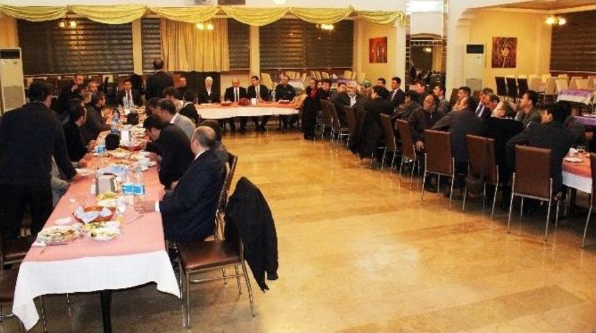 Okur, Stk Ve Vakıf Y&ouml;neticileri İle Bir Araya Geldi