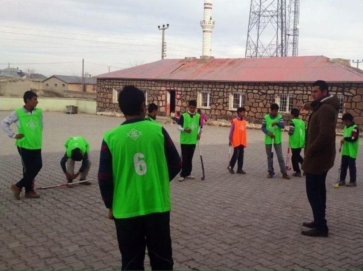 G&ouml;ld&uuml;z&uuml; K&ouml;y&uuml; Ortaokulu T&uuml;rkiye Şampiyonasında