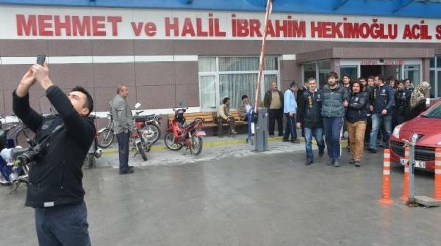 Kredi Kartı Dolandırıcılarından &lsquo;Selfie&rsquo; Isteği