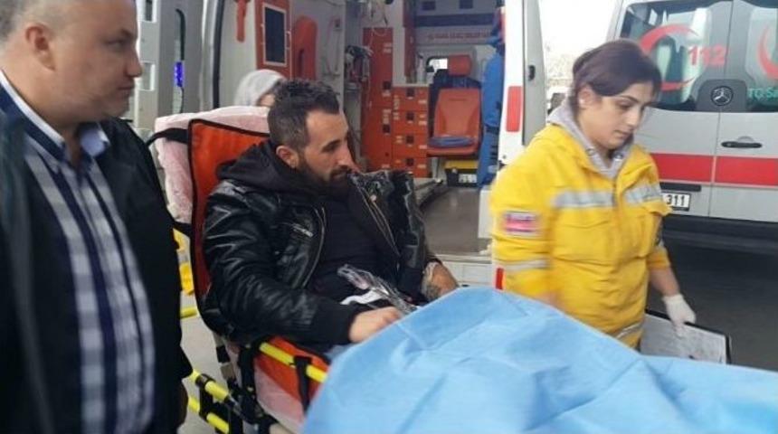 Bacağına İsabet Eden Sa&ccedil;ma İle Yaralandı