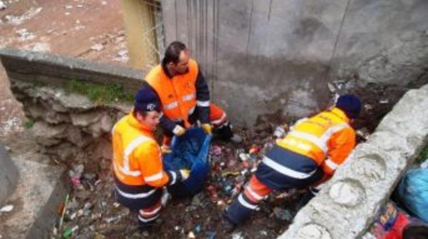 Metruk Alanlar Temizleniyor