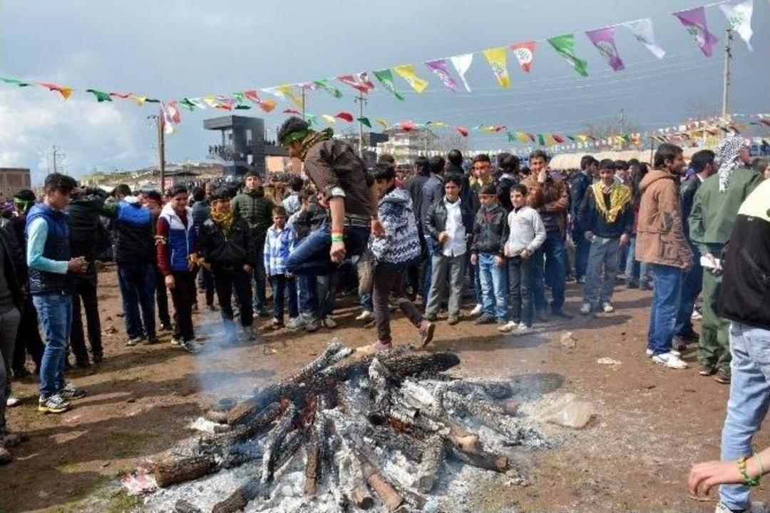 Siverek&rsquo;te Nevroz Olaysız Sona Erdi