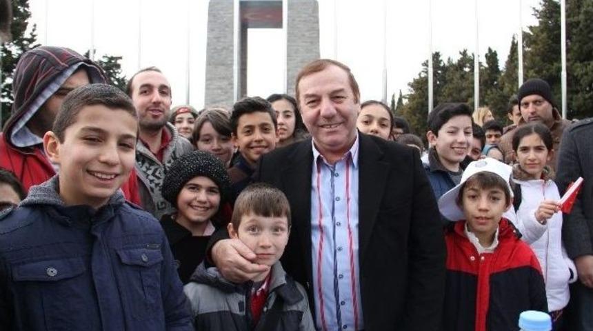 Esenyurtlular, &Ccedil;anakkale&rsquo;ye &Ccedil;ıkarma Yaptı