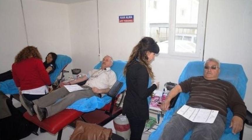 Sarıg&ouml;l&rsquo;de Kan Bağış Kampanyası