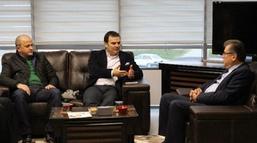 Aday Adayı Kemal &Ouml;zt&uuml;rk, Se&ccedil;im &Ccedil;alışmalarına Hız Kesmeden Devam Ediyor