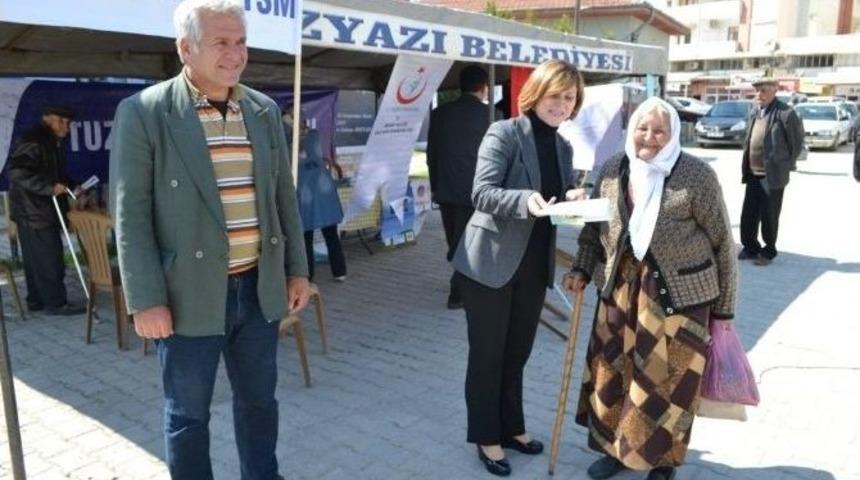 Bozyazı Tsm Vatandaşa Broş&uuml;r Dağıttı