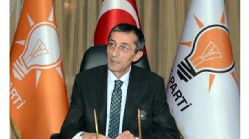 Erzurum'da Ak Parti'den 'stk Temay&uuml;l&uuml;'