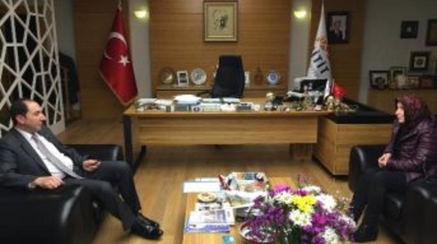 &Ccedil;&ouml;p&uuml;r&rsquo;den Rekt&ouml;r Alkan&rsquo;a Ziyaret