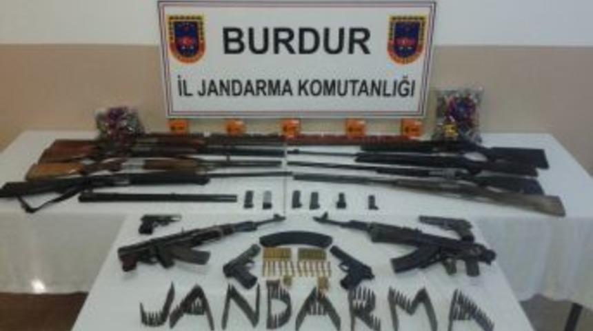 Burdur&rsquo;da Ruhsatsız Silah Operasyonu