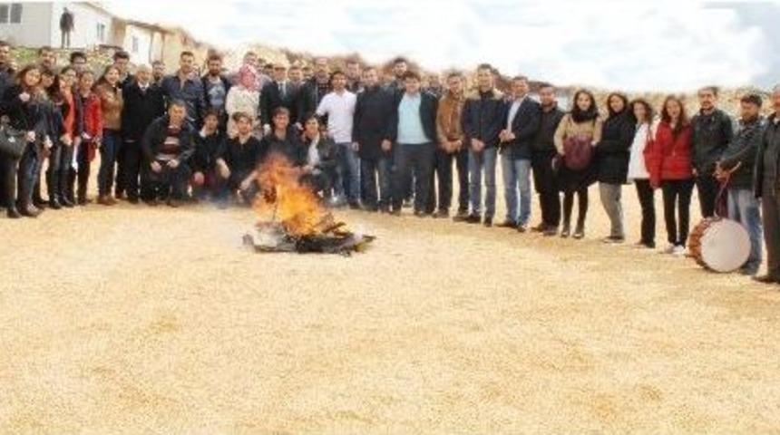 Nevruz Bayramı Coşkuyla Kutlandı