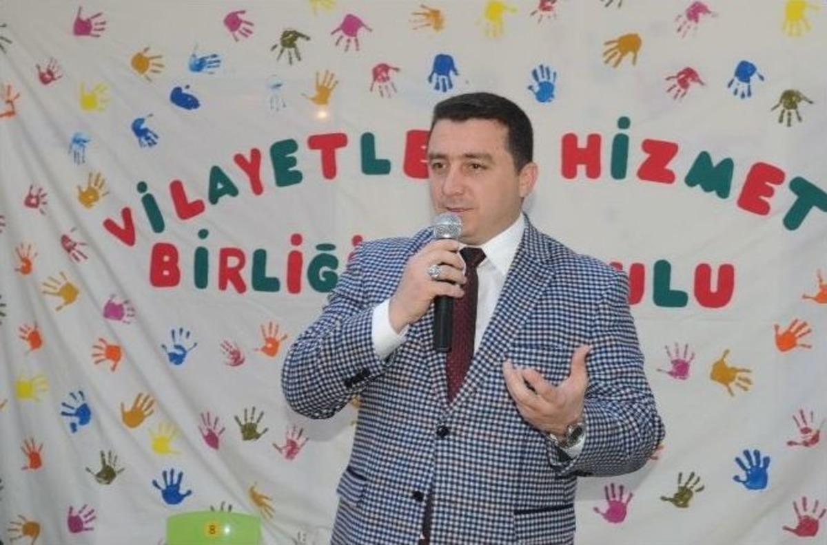 Minik Tenis&ccedil;iler Katılım Belgelerini Başkan Bakıcı&rsquo;nın Elinden Aldı