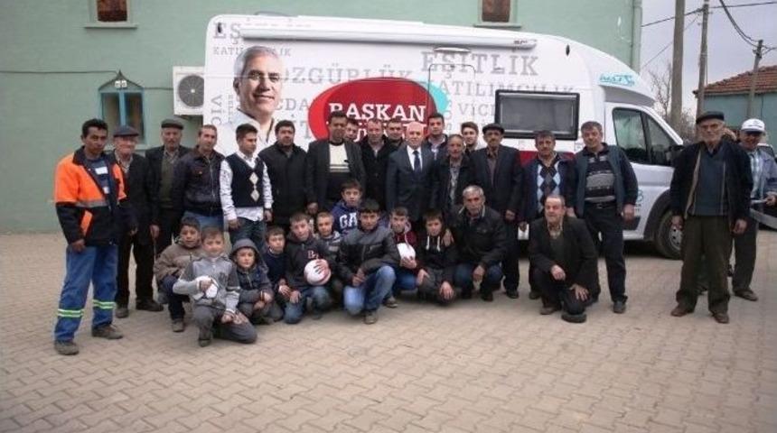 Bozbey Makamını Mahalleye Taşıdı