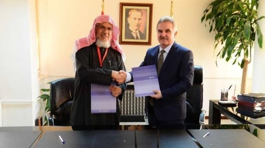 Sa&uuml; İle Suudi Arabistan İslam Finans Kurulu Arasında İşbirliği