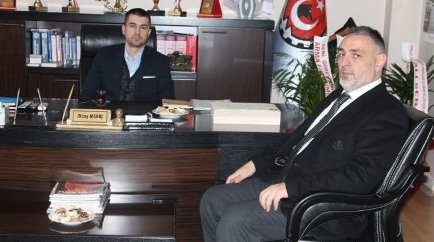 Ak Parti Sakarya Milletvekili Aday Adayı Recep Hacıey&uuml;poğlu T&uuml;rk Metal Sendikasını Ziyaret Etti