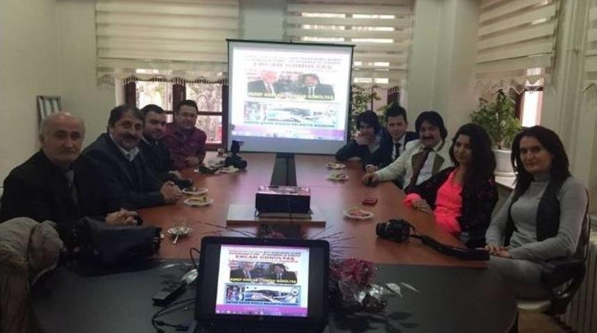 Sanat&ccedil;ı Ercan G&ouml;n&uuml;ltaş &Ccedil;aycuma&rsquo;da