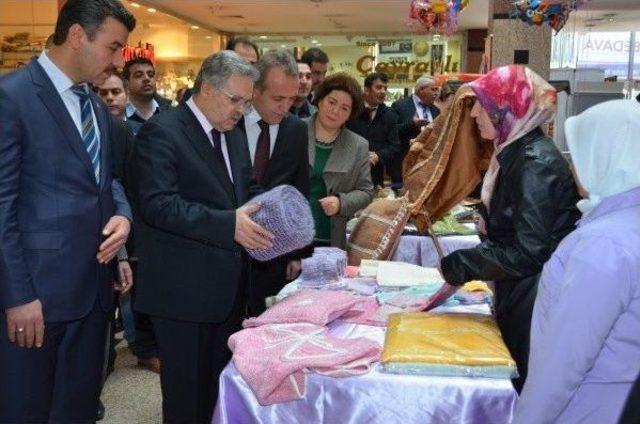 Erzincan Huzur Evi Sakinlerinden Sergi