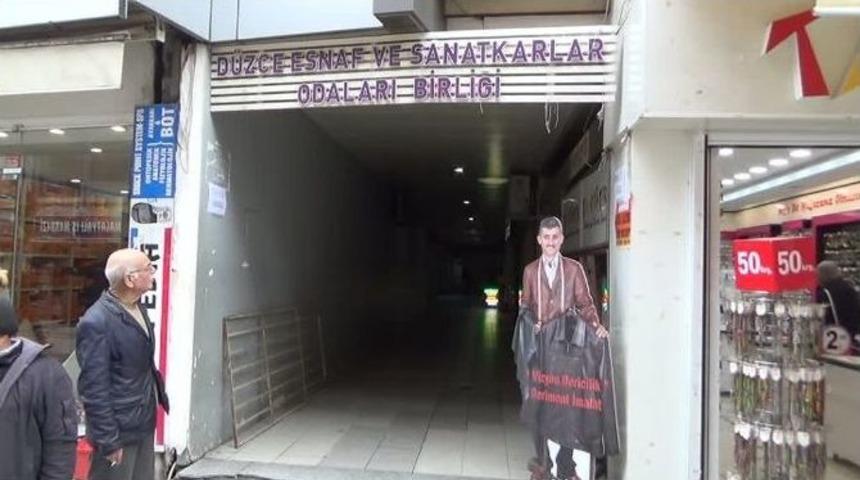 Bu Defa Tinerciler İ&ccedil;in Tabela Asıldı