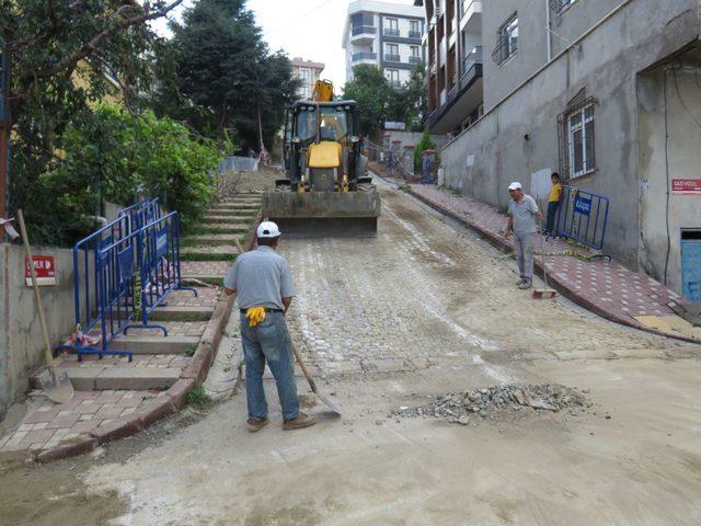 Sancaktepe'de toprak kaymasının yaşandığı binada son durum