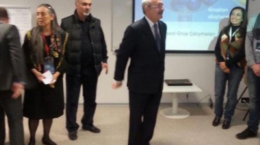 Kılı&ccedil;daroğlu'ndan B&uuml;lent Ecevit Siyaset Okulu'na S&uuml;rpriz Ziyaret