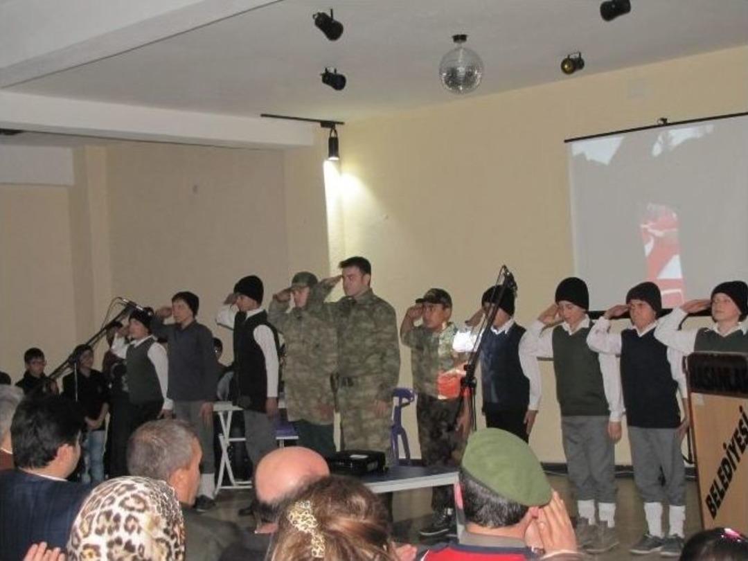 Hasanlar Ortaokulu&rsquo;nda &Ccedil;anakkale Şehitlerini Anma Programı