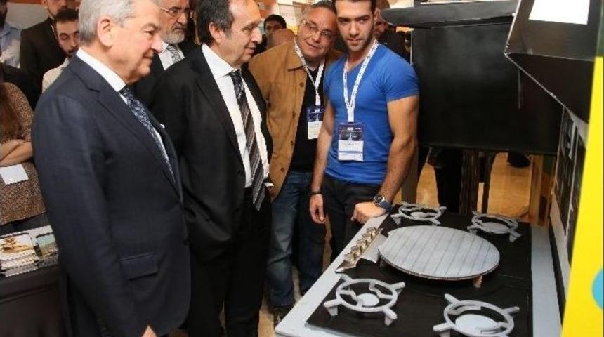 İzmir Ekonomi&rsquo;den Yenilik&ccedil;i Projeler