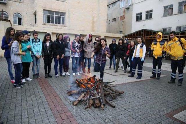 Adıyaman’Da Nevruz Kutlaması