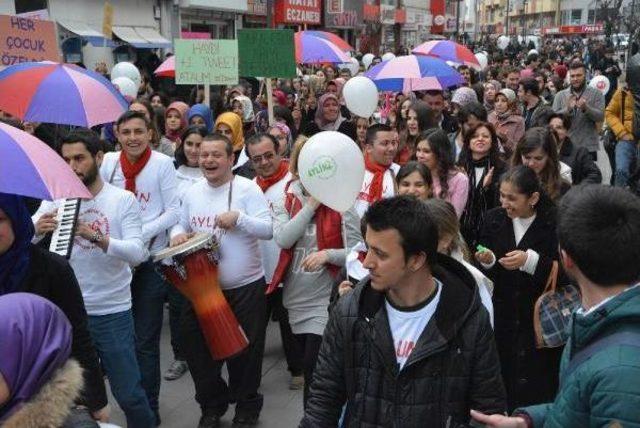 Karabük'te, 'down Sendromu Günü' Yürüyüşü