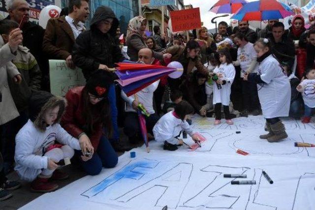 Karabük'te, 'down Sendromu Günü' Yürüyüşü