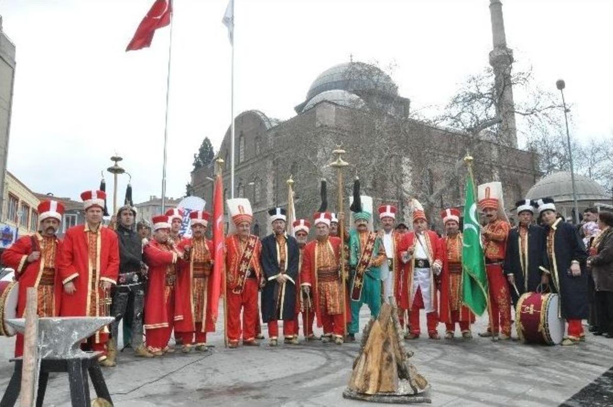 Y&ouml;r&uuml;klerde Nevruz Sevinci