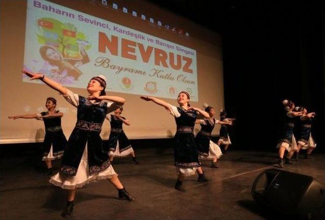 Amasya’da Nevruz Kutlandı