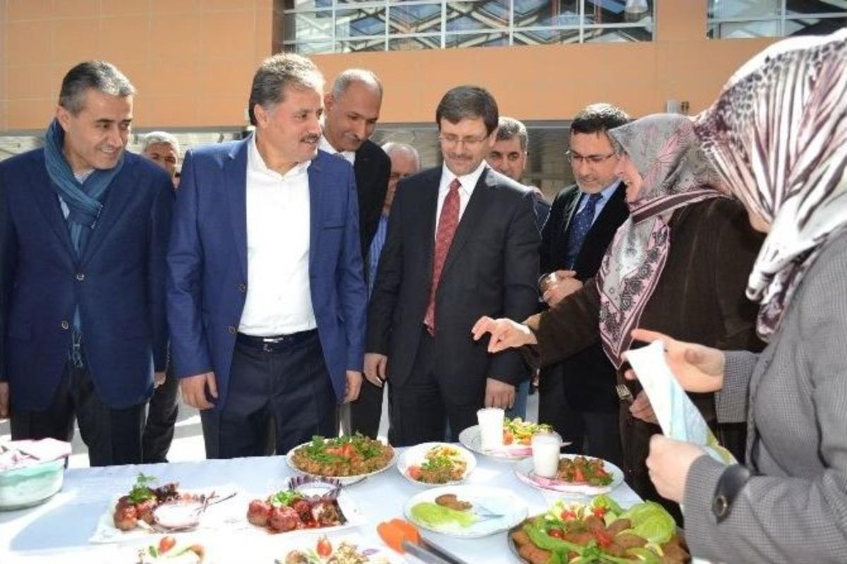 Malatya B&uuml;y&uuml;kşehir Belediyesi&rsquo;nden Ekmek İsrafını &Ouml;nleme Kampanyasına Destek