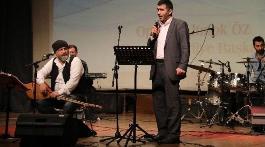 Aşık Veysel Kartal&rsquo;da Anıldı