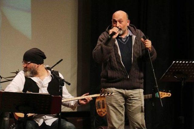 Aşık Veysel Kartal&rsquo;da Anıldı 1